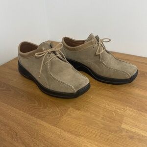 EUC Rohde tan suede leather casual lace up shoes made in Germany UK size 4.5